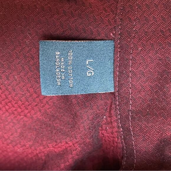 Perry Ellis - Men’s Slim Fit Burgundy Long Sleeve Button down Shirt - Picture 4 of 4
